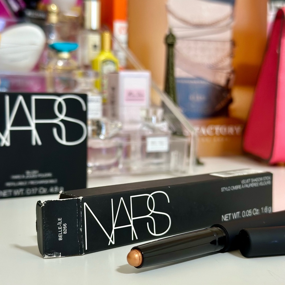 NARS BELLE - îLE Velvet Shadow Stick - Radiant Copper